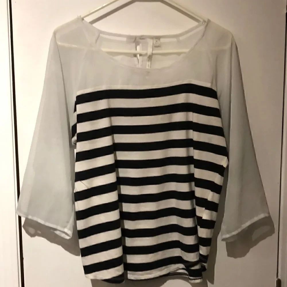 Black and cream top